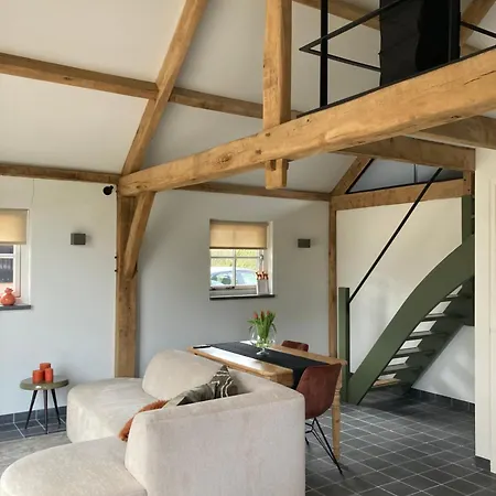 Bed & Breakfast De Rheebok *