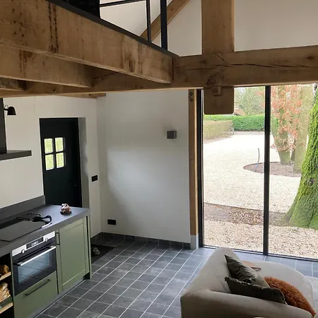 Bed & Breakfast De Rheebok 3*