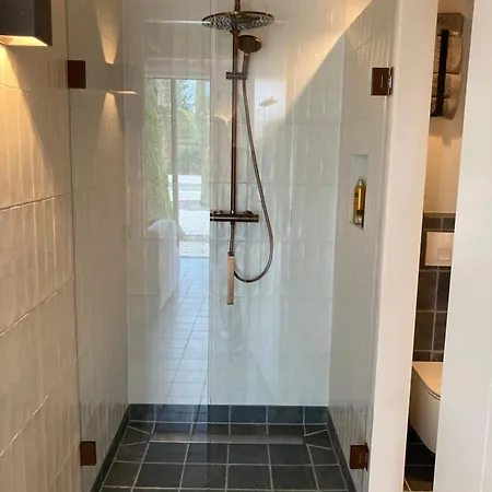 Alojamento de Acomodação e Pequeno-almoço De Rheebok Uddel